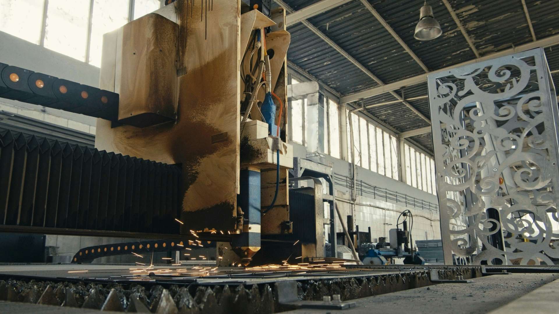 Máquina de corte en acción